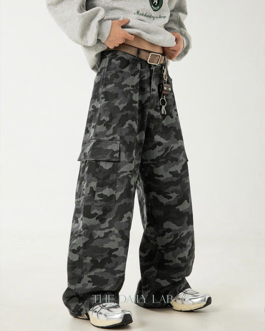 American Vintage Camo Cargo Pants In green and brown camouflage