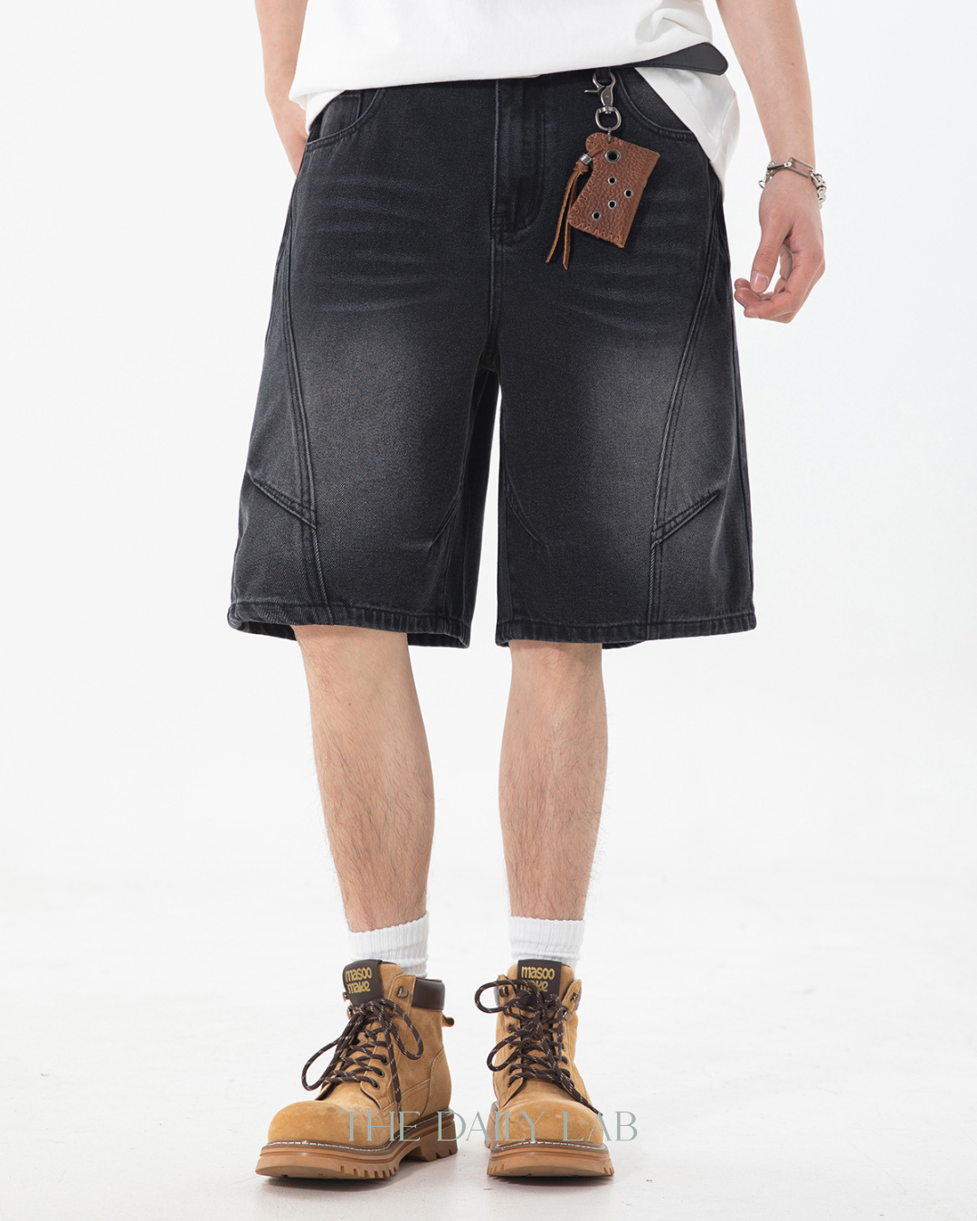 Fade Structure Denim Shorts in Black
