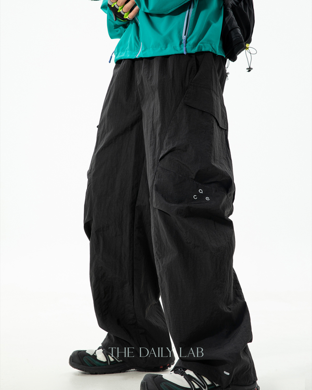 Water-resistant Outdoor Cargo Paratrooper Pants In Black