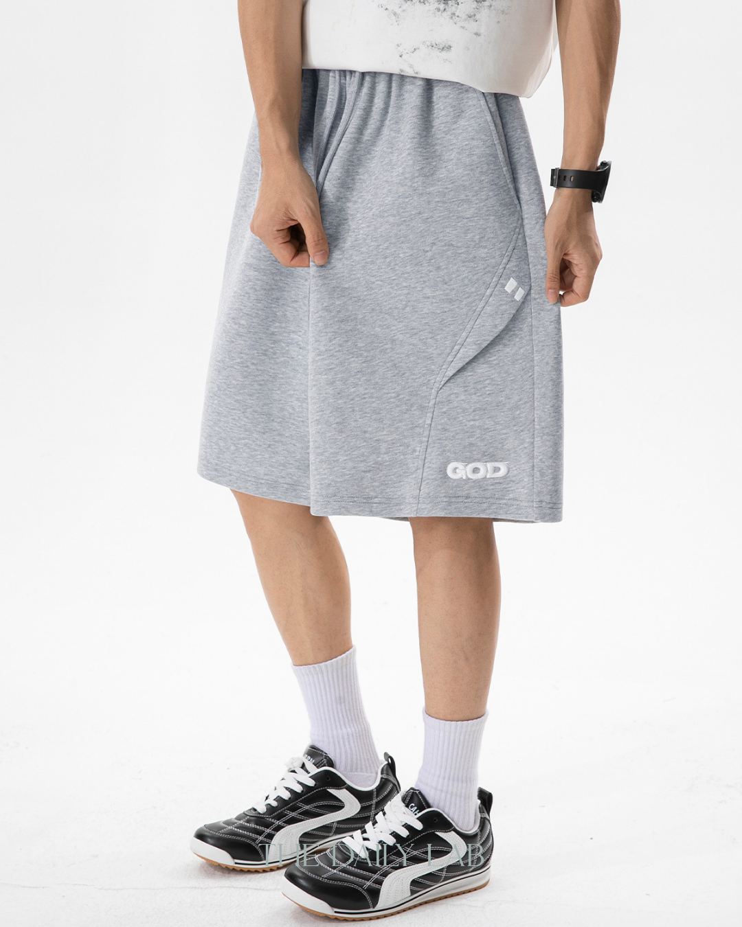 Embroidered Causual Pants in Grey