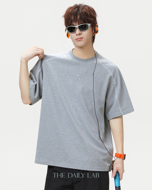 Sporty Colorblock Graphic Tee in Grey