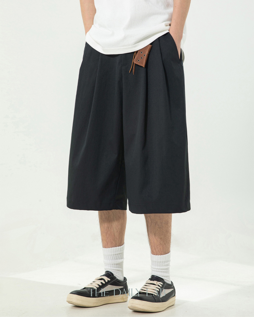 Balance Pleat Shorts in Black