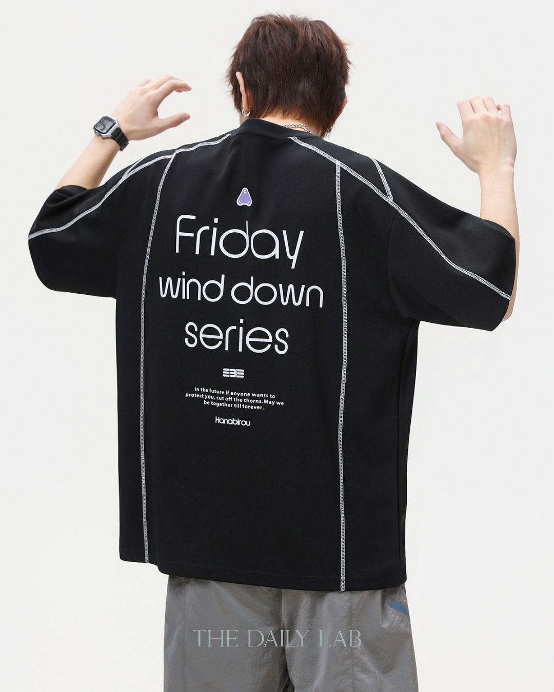 Sporty Colorblock Graphic Tee in Black