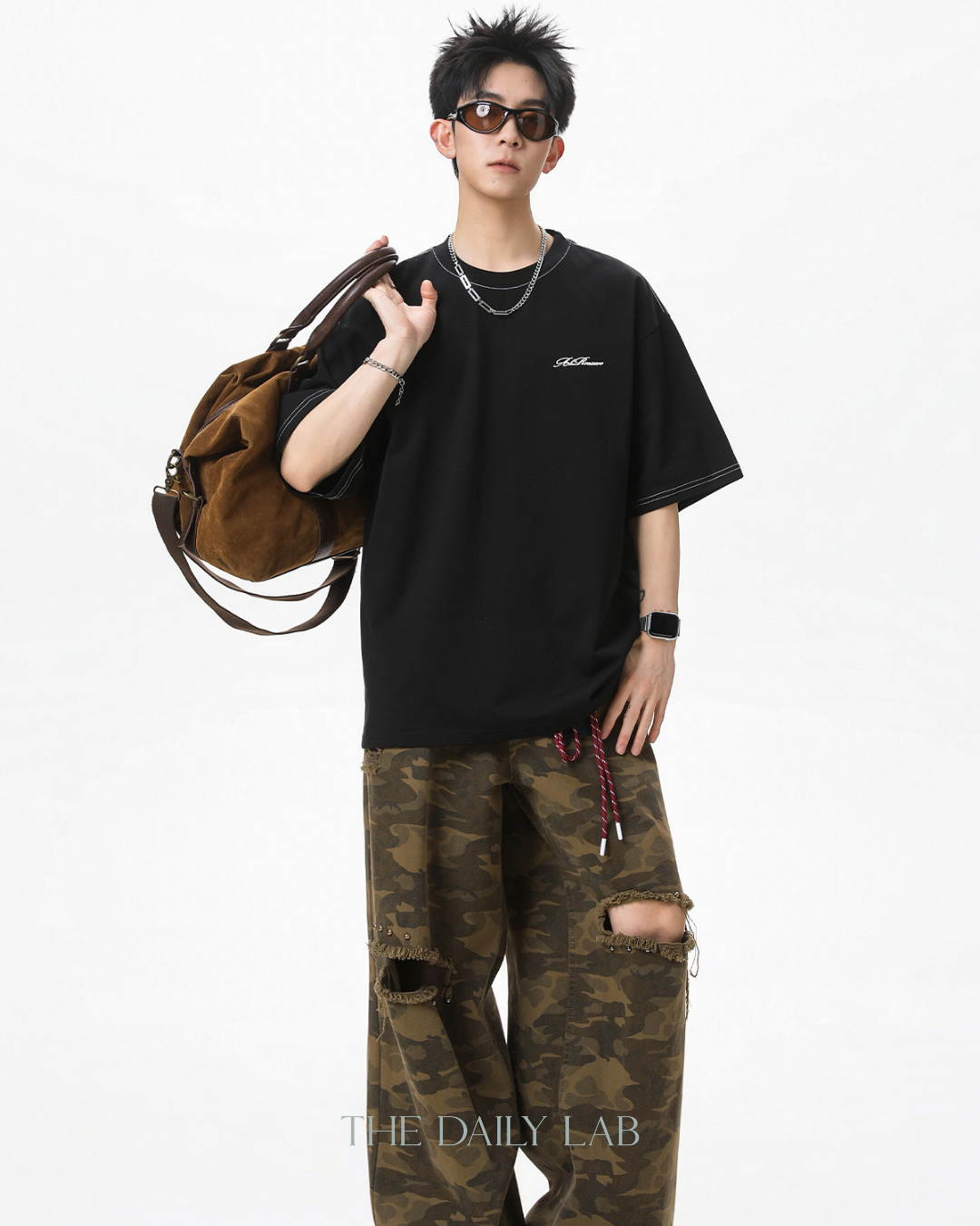 Panel Back Graphic T-Shirt in Black