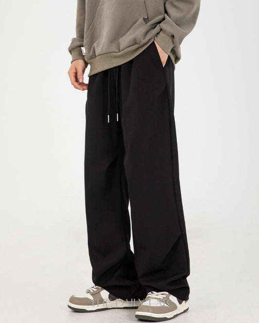 Pleated Loose Pants in Black