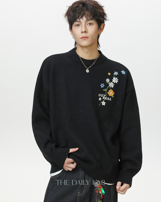 Loose-Fitting Pullover Knit Sweater in Black