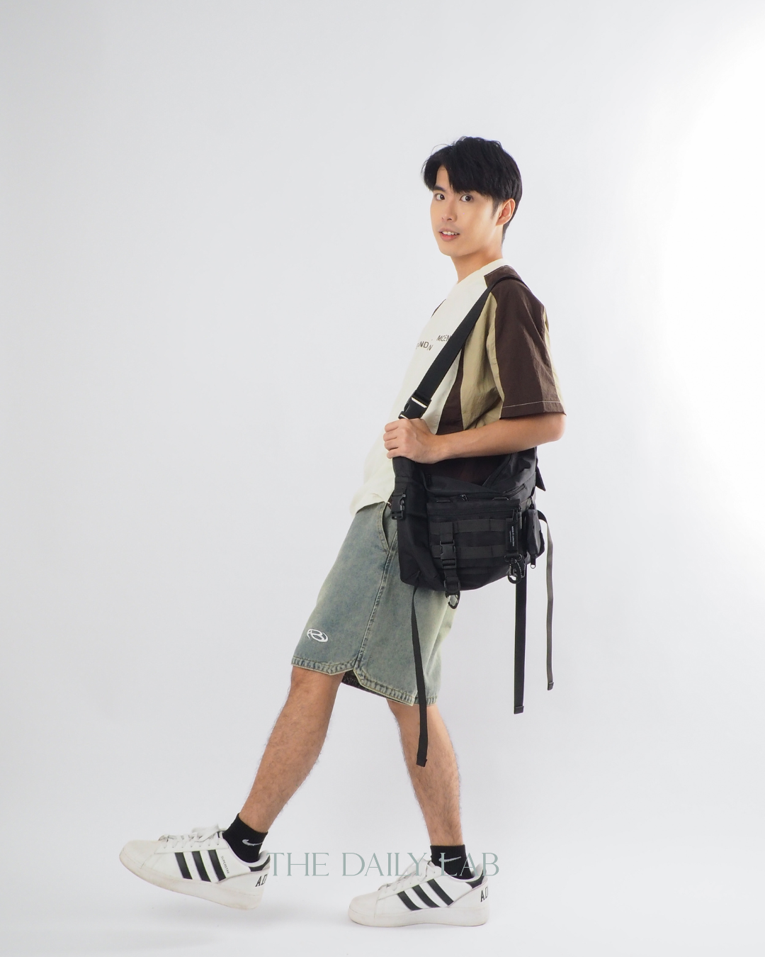 Outdoor Techwear Colorblock T-Shirt in Brown