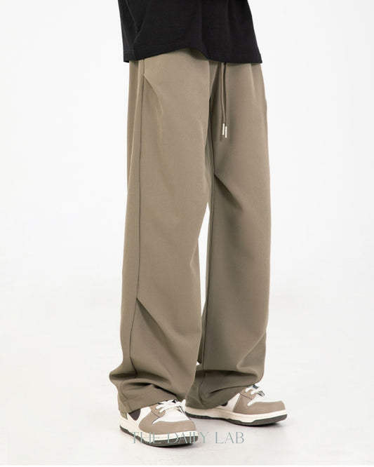 Pleated Loose Pants in Khaki