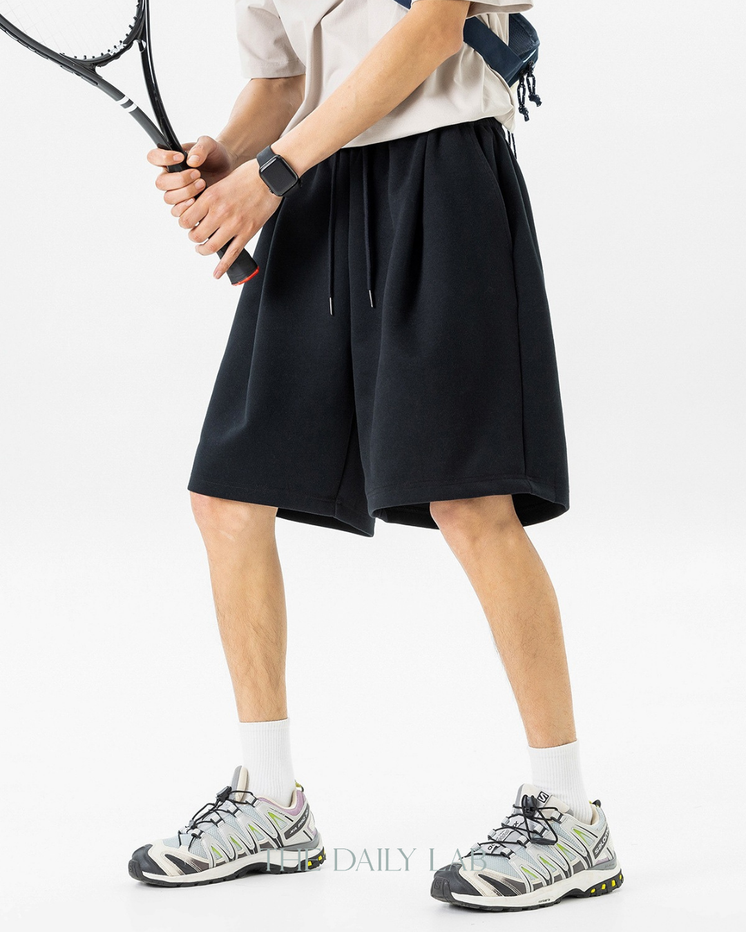 Clean Fit Straight Shorts in Black