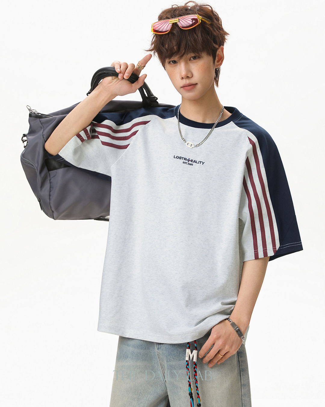 Lost Reality Vintage Raglan Tee in Grey