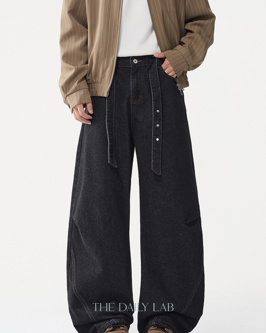 Structured Devided Jeans In Black