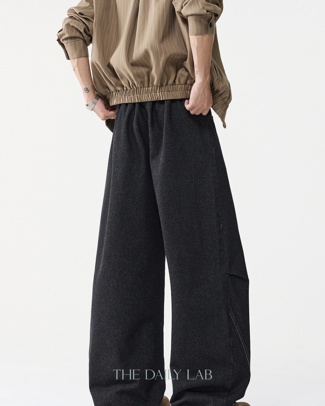 Structured Devided Jeans In Black