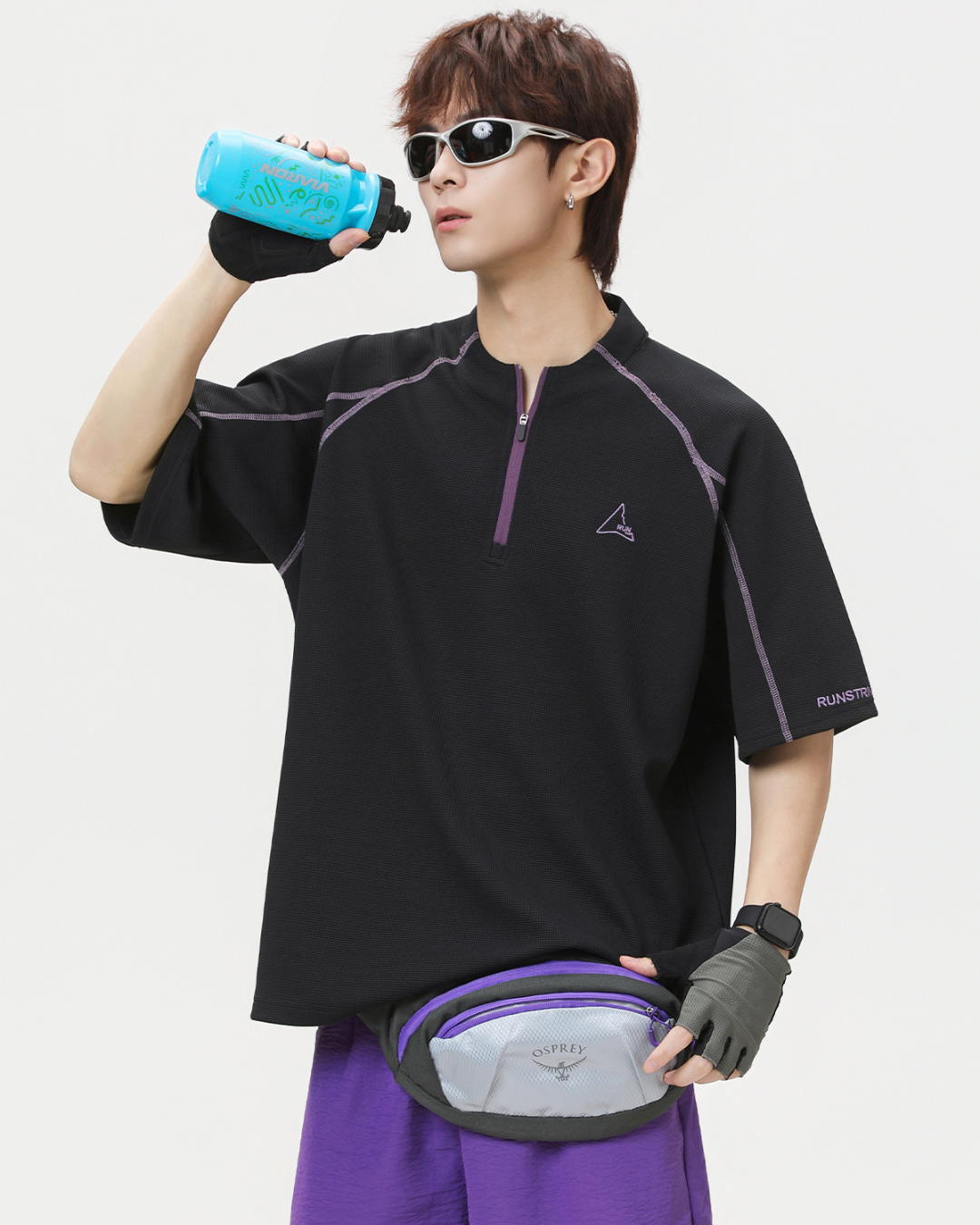 Active Cool Half-Zip Tee in Black