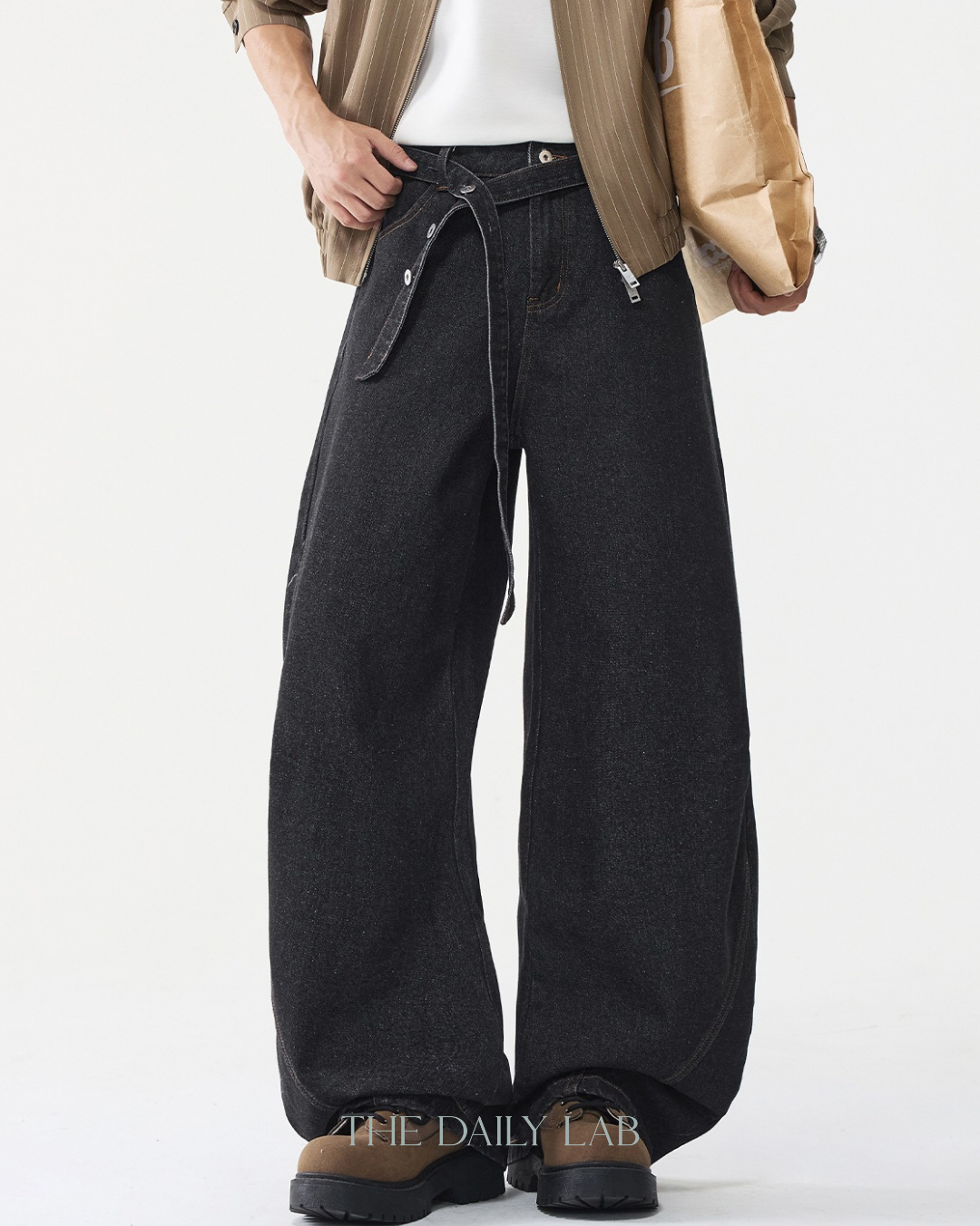 Structured Devided Jeans In Black