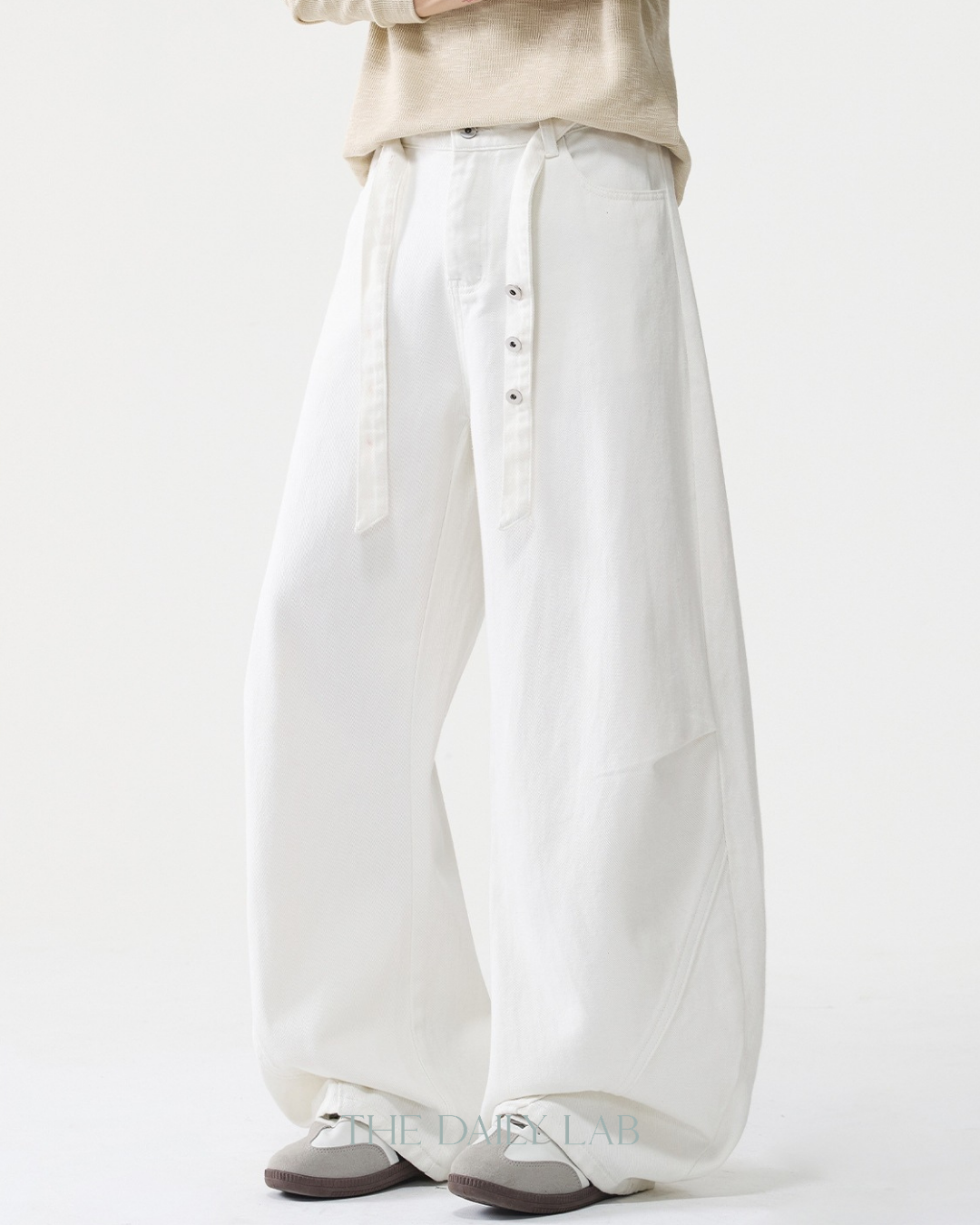 Structured Devided Jeans In White