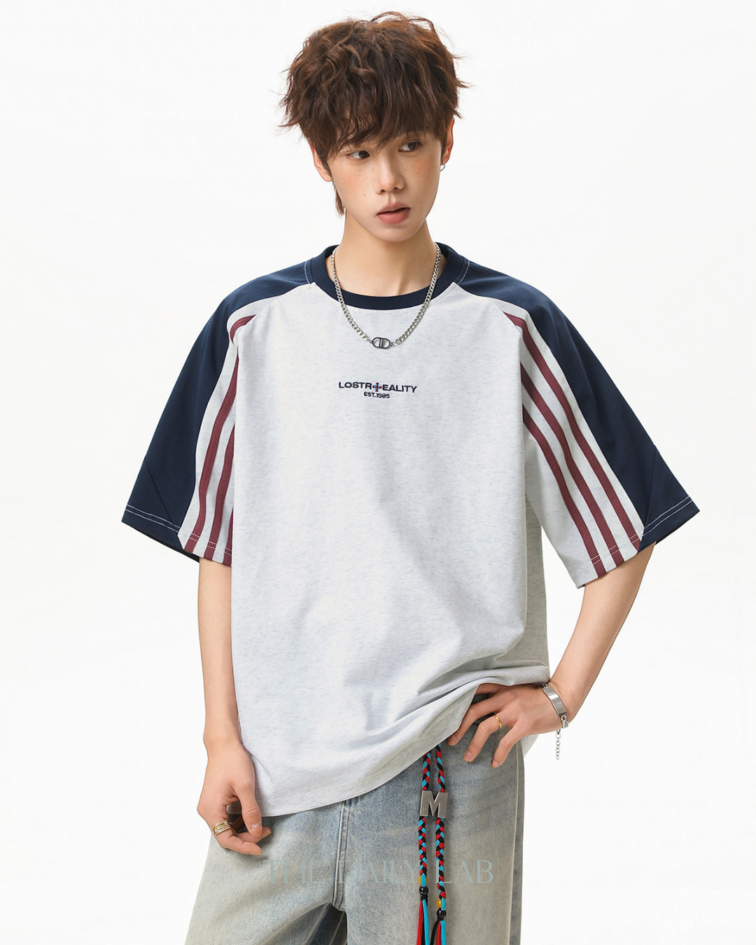 Lost Reality Vintage Raglan Tee in Grey