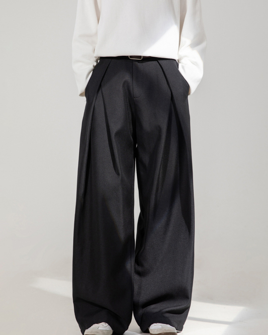Cross-pleated design drapey casual dress pants In Black