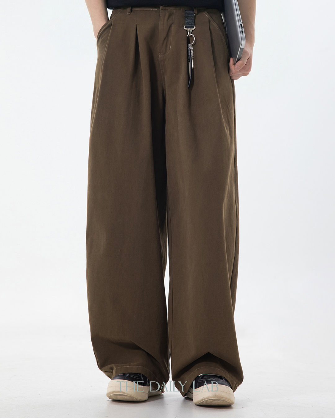 Vintage Double Pleat Straight Pants in Brown