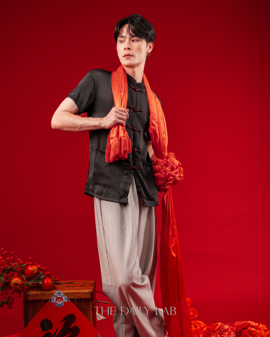 Crimson Knot Tang Shirt in Black