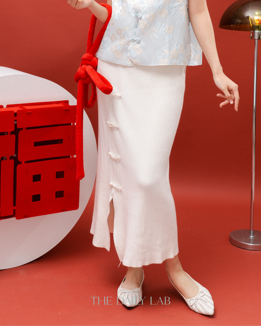 Retro Knit Long Skirt in White