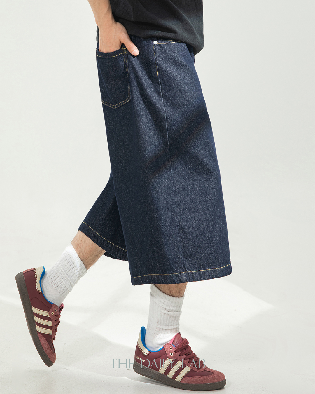 City Street Cropped Denim in Blue