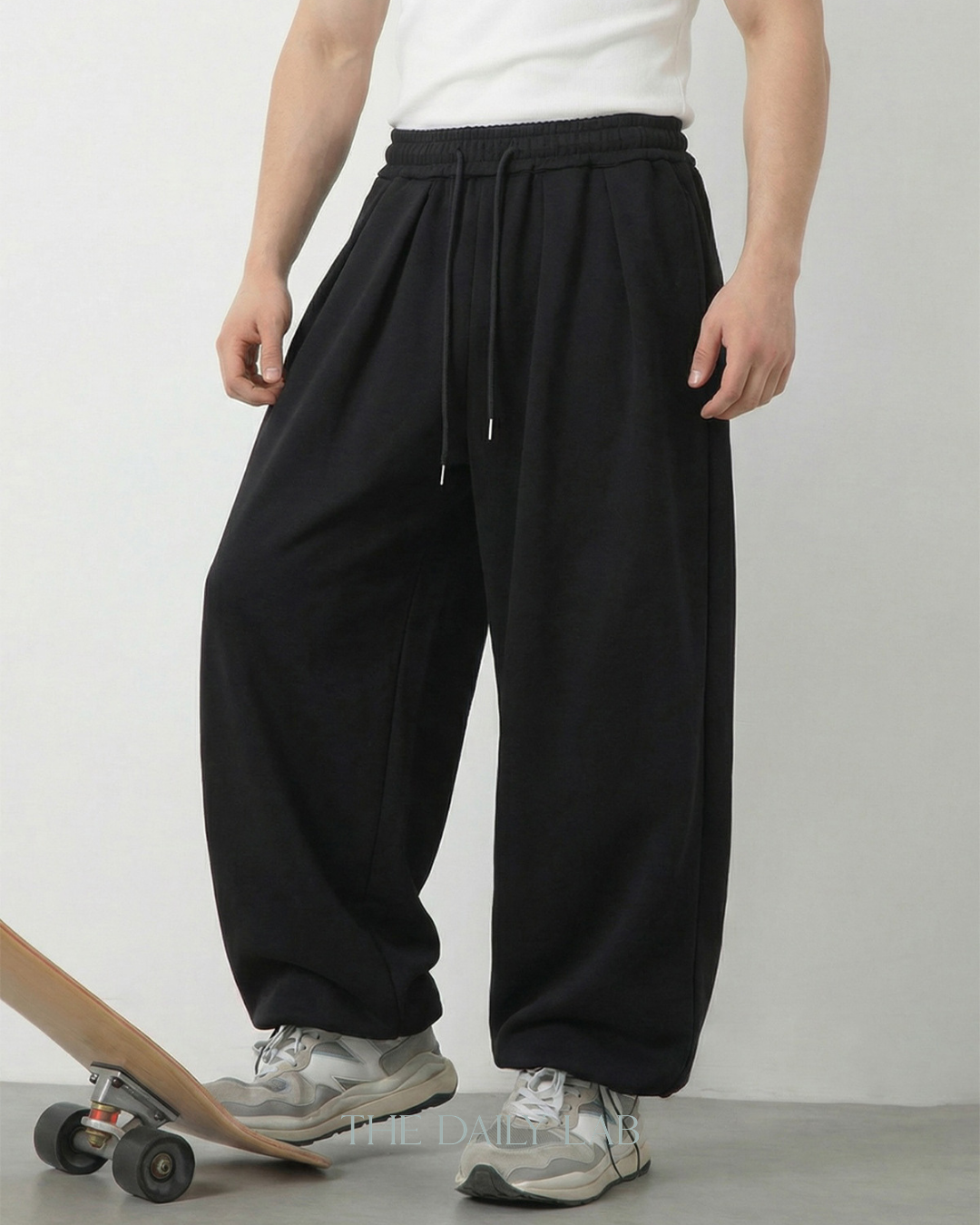 Core Baggy Trousers in Black