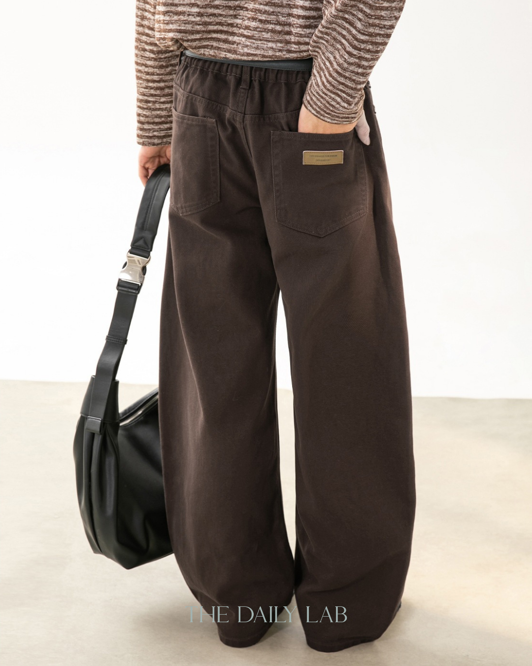 Barrel Leg Casual Pants in Brown