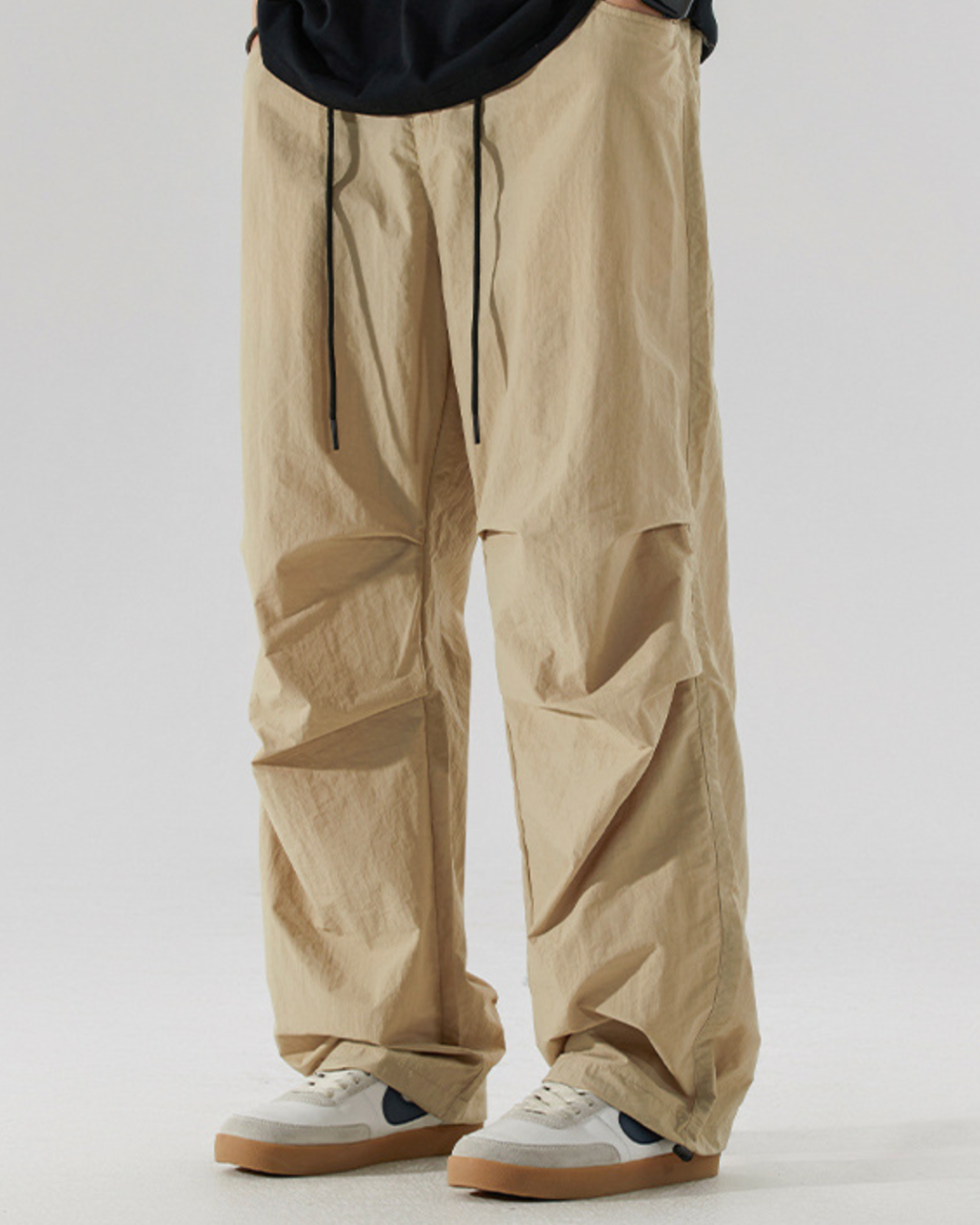 Nylon Pocketed Cargo Pants in Khaki