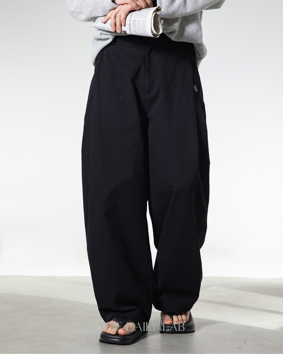 Side Pleat Wide Leg Pants Black