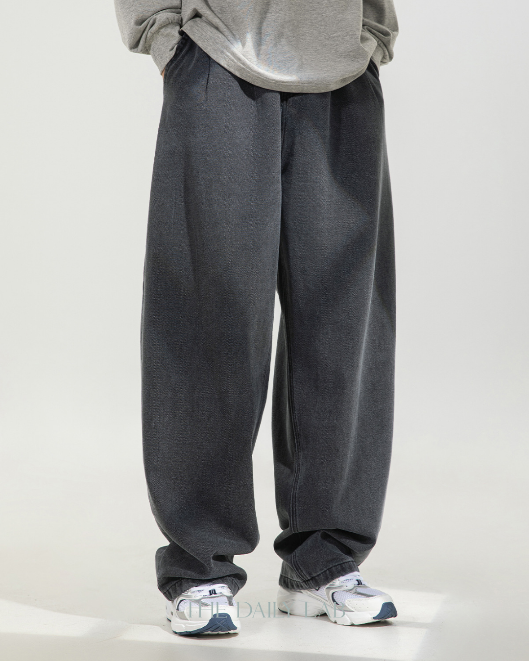 Vintage Fade Baggy Denim in Grey
