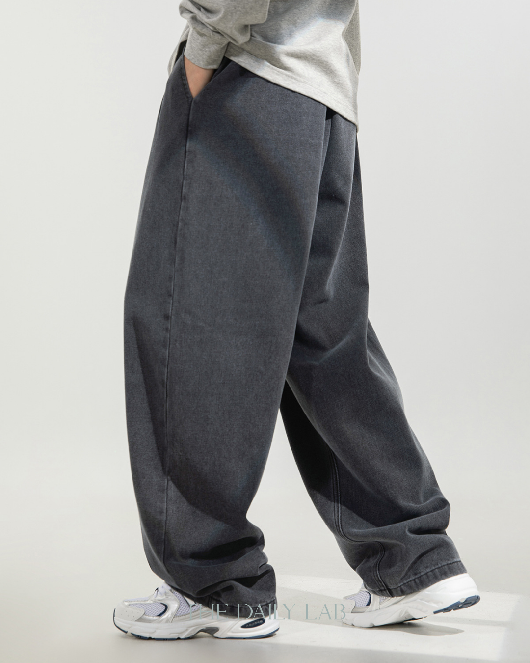 Vintage Fade Baggy Denim in Grey