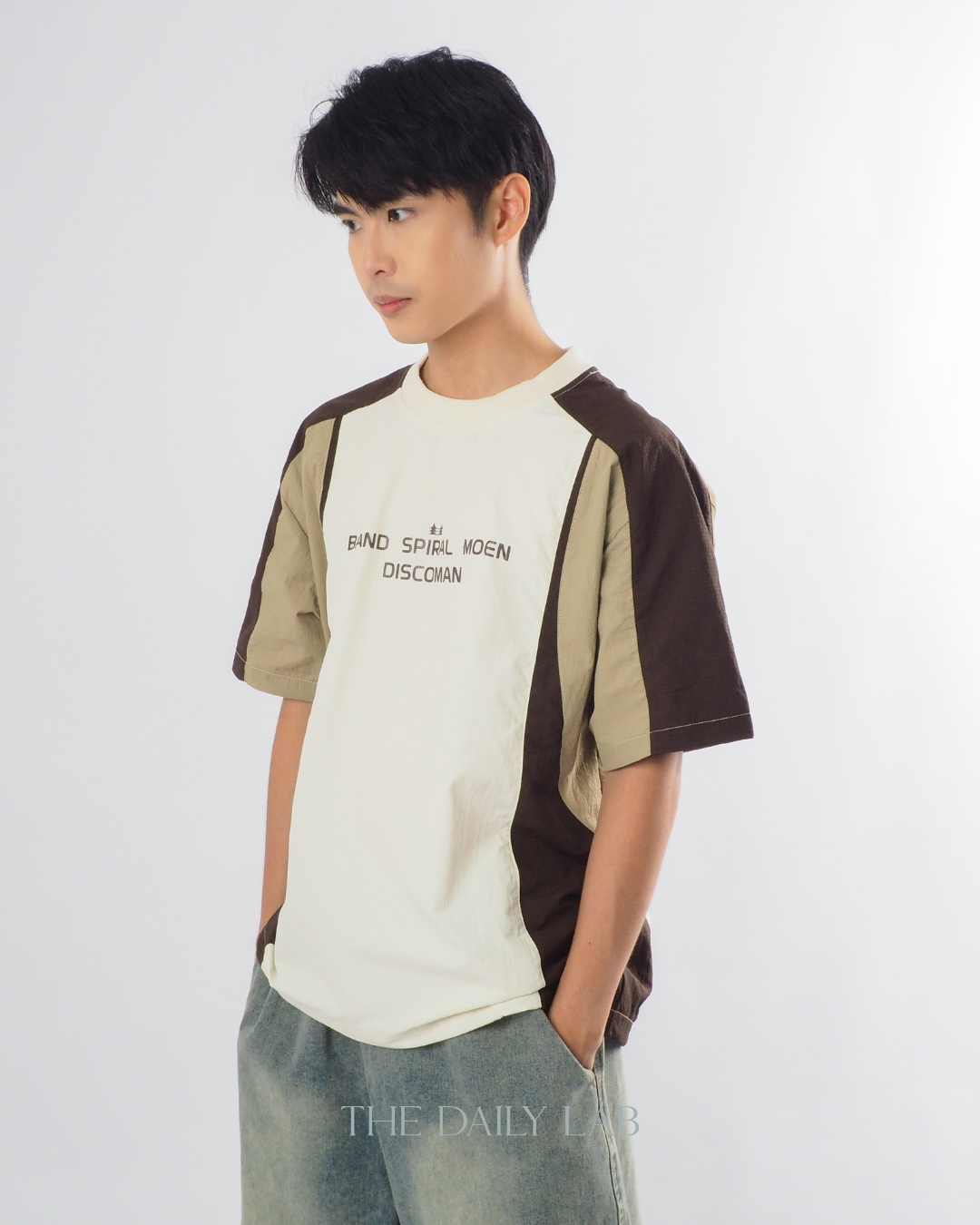 Outdoor Techwear Colorblock T-Shirt in Brown