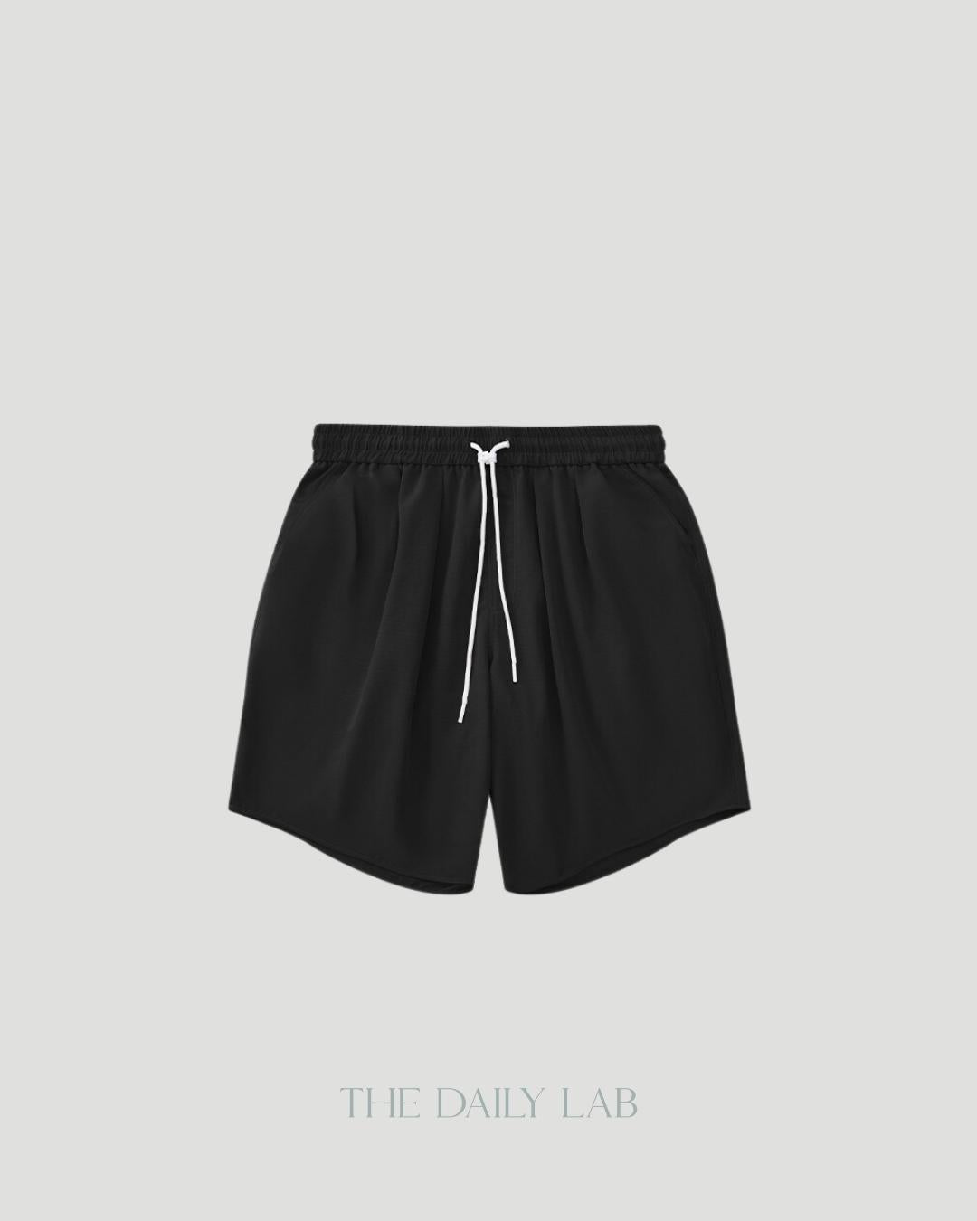 Loose Fit Double Pleated Shorts in Black (Size L)