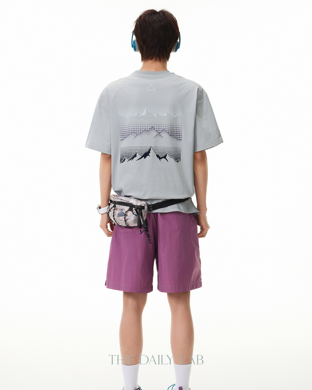 Peak Horizon Tee in Grey