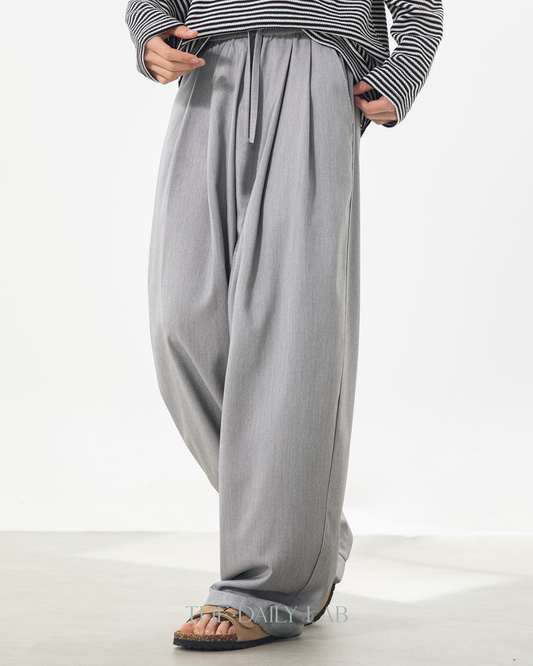 Refined Pleat Trousers in Grey