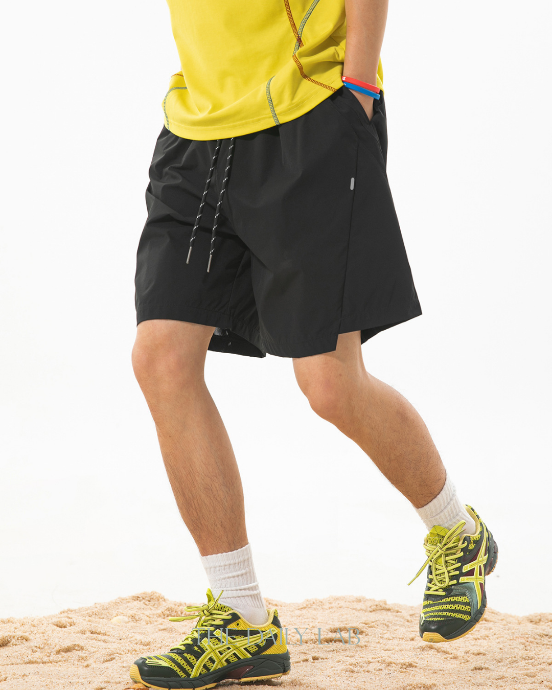 Aero Mesh Shorts in Black