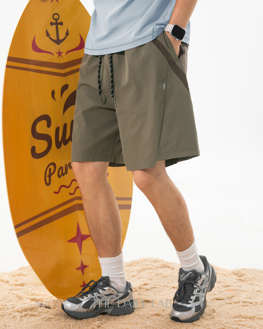 Aero Mesh Shorts in Green