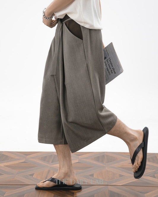 Vintage Wide-Leg Cropped Pants in Brown