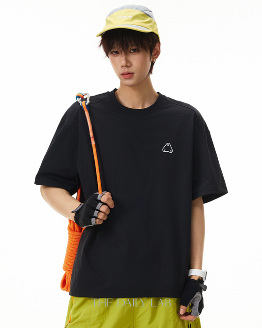 Peak Horizon Tee in Black
