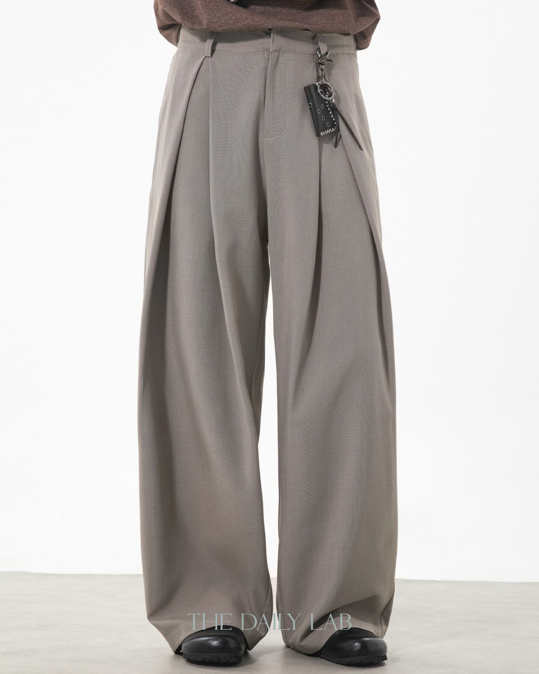 Jaquard Flowy Loose Pants in Brown