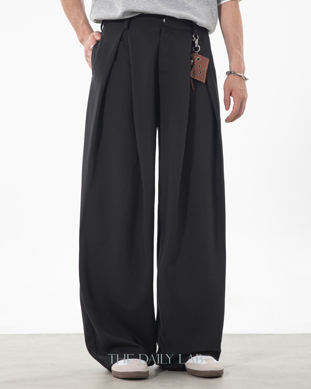 Jaquard Flowy Loose Pants in Black