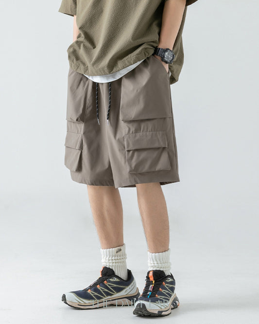 Navigator Cargo Shorts in Ash Green