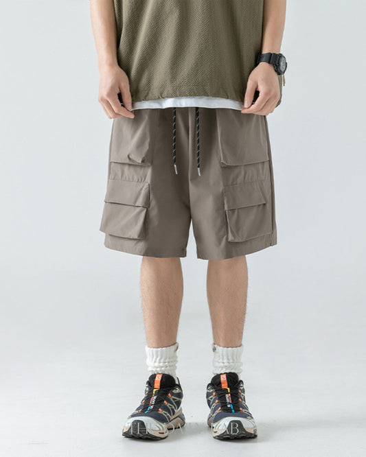 Navigator Cargo Shorts in Ash Green