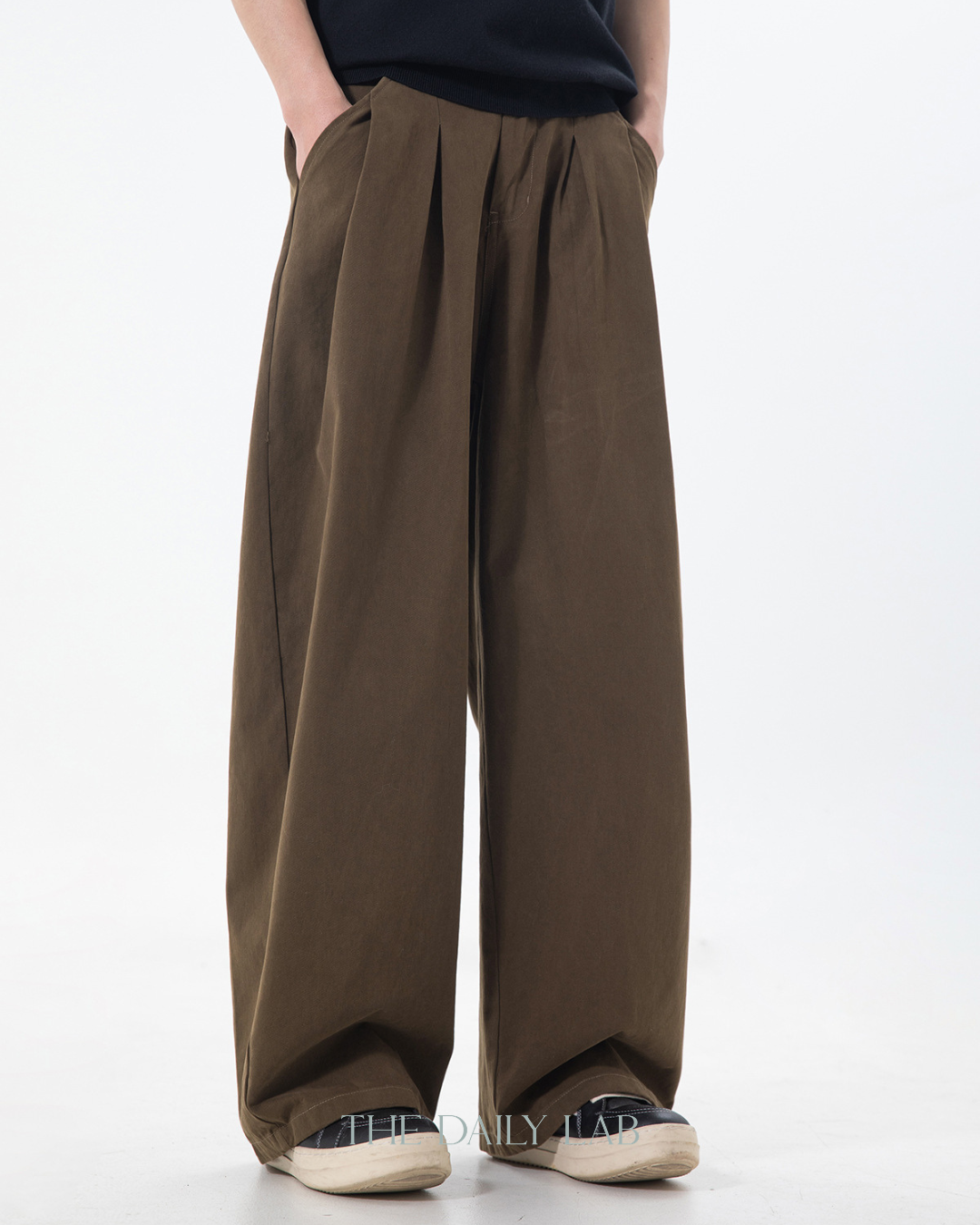 Vintage Double Pleat Straight Pants in Brown