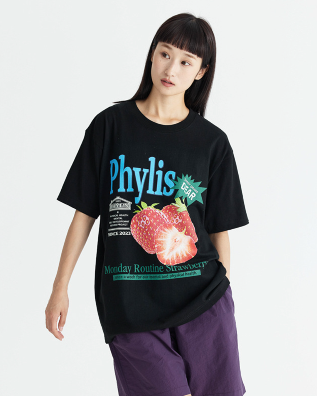 Phylis Oversized Tee in Black