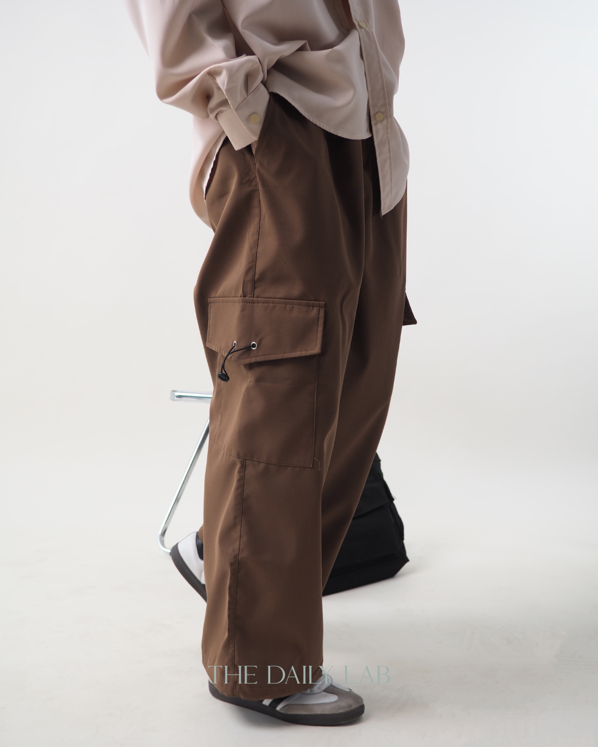 Buttoned Cargo Slacks in Brown