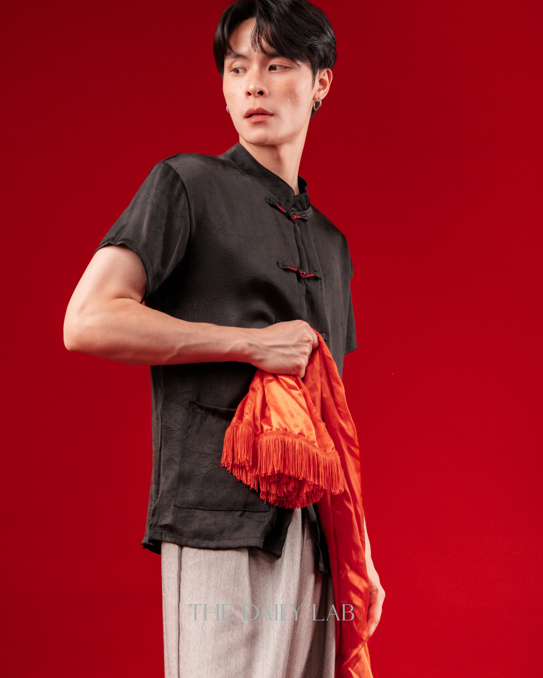 Crimson Knot Tang Shirt in Black