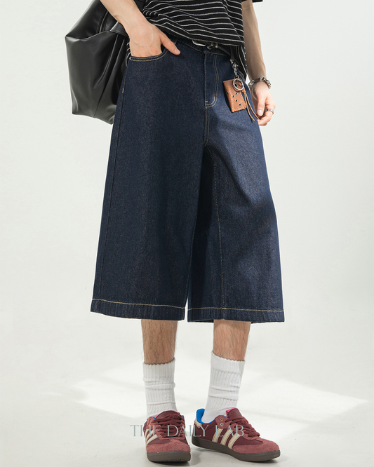 City Street Cropped Denim in Blue