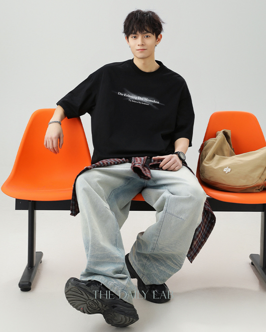 Die Erlosung Der Mensehen Cotton Tee in Black