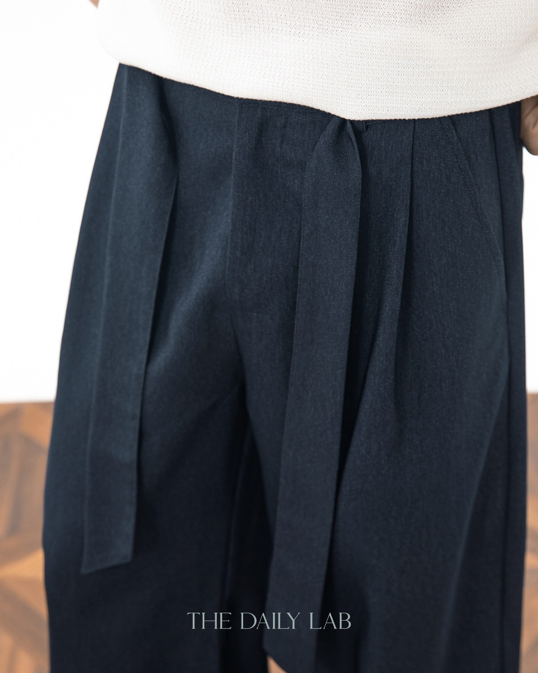 Relaxed Curved-Leg Trousers in Blue